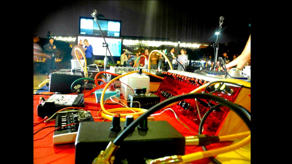 PERFORMANCE11